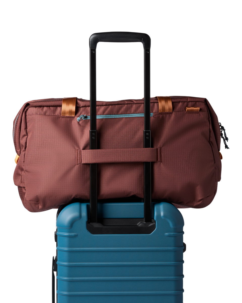 Cotopaxi Classics Viaje 45L Travel Duffel - Sepia