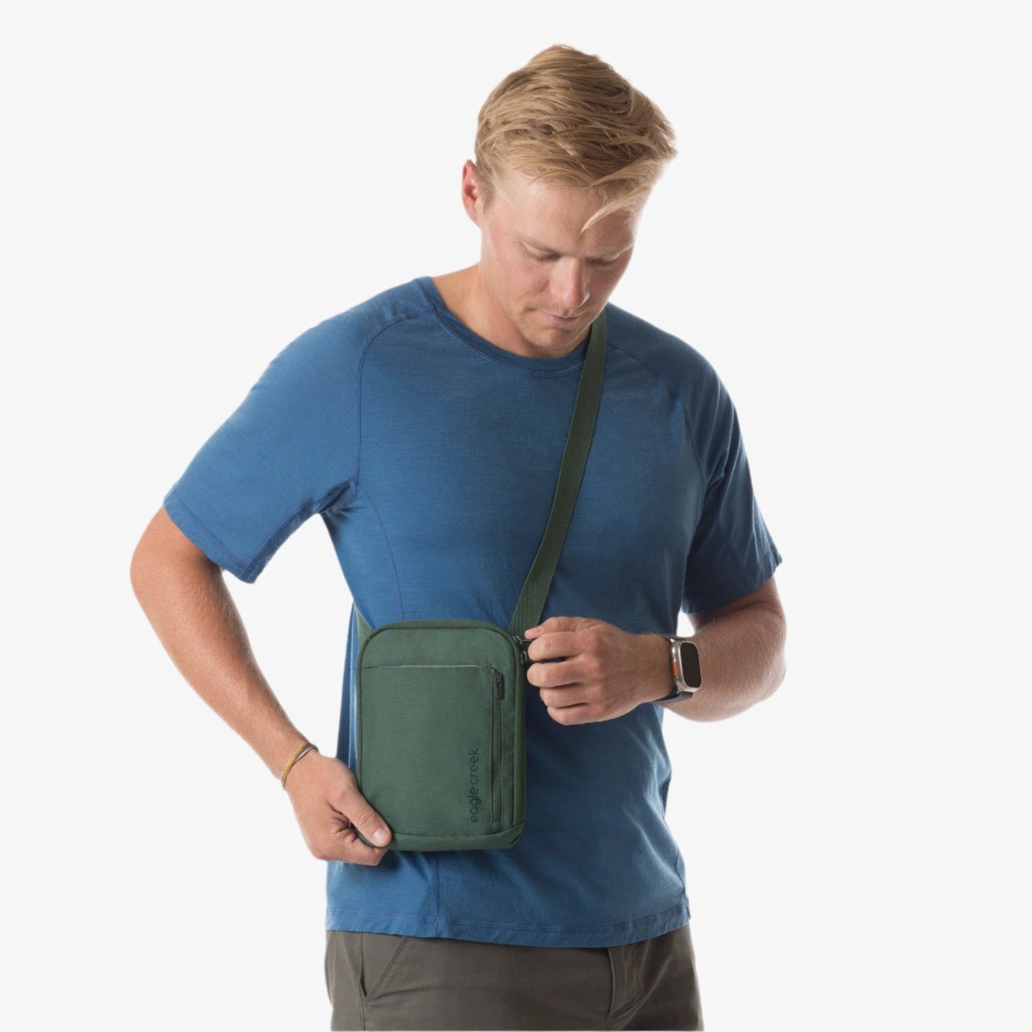 Eagle Creek Stash RFID Crossbody Bag - Grass Green