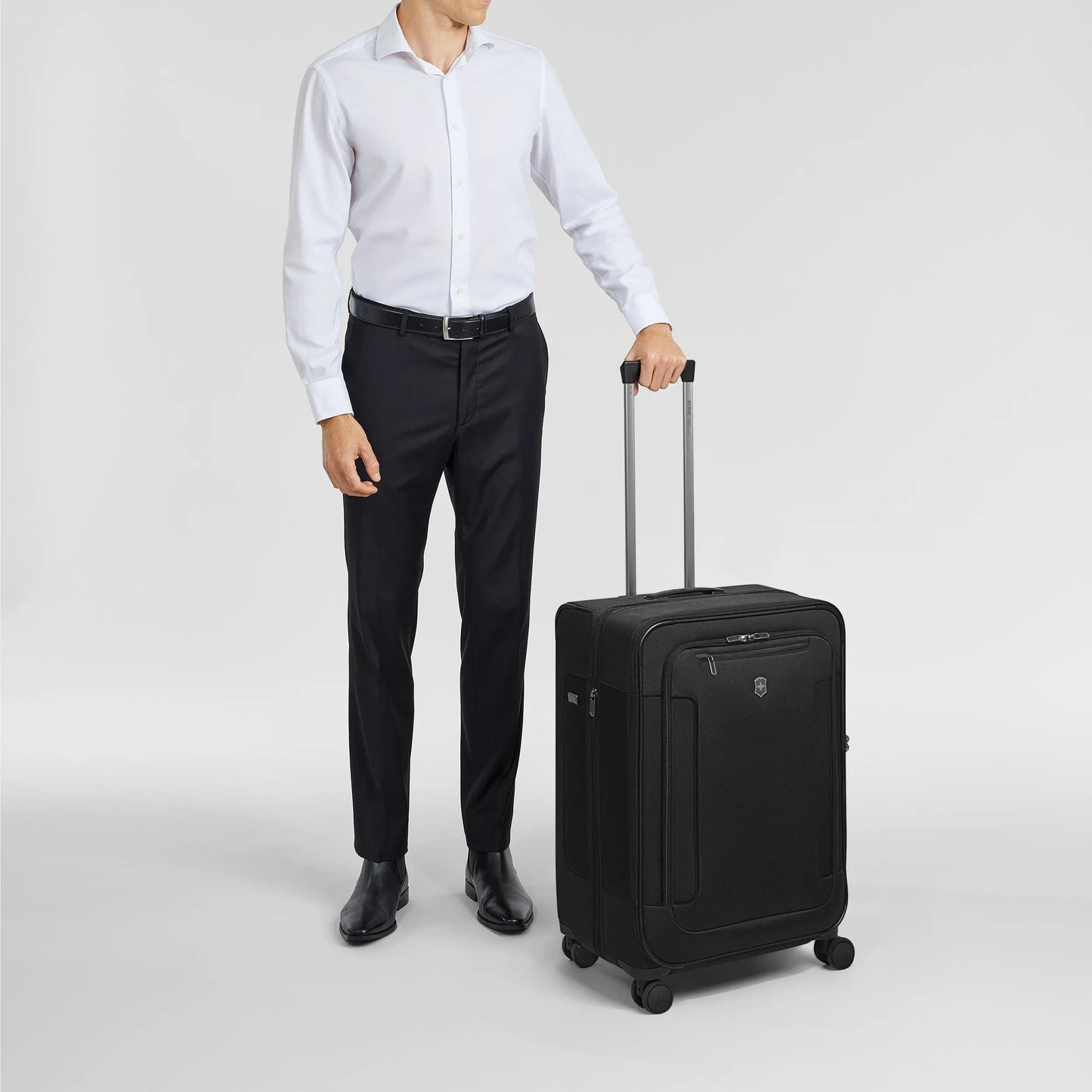 Victorinox Werks Traveler 7.0 Medium Case - Black