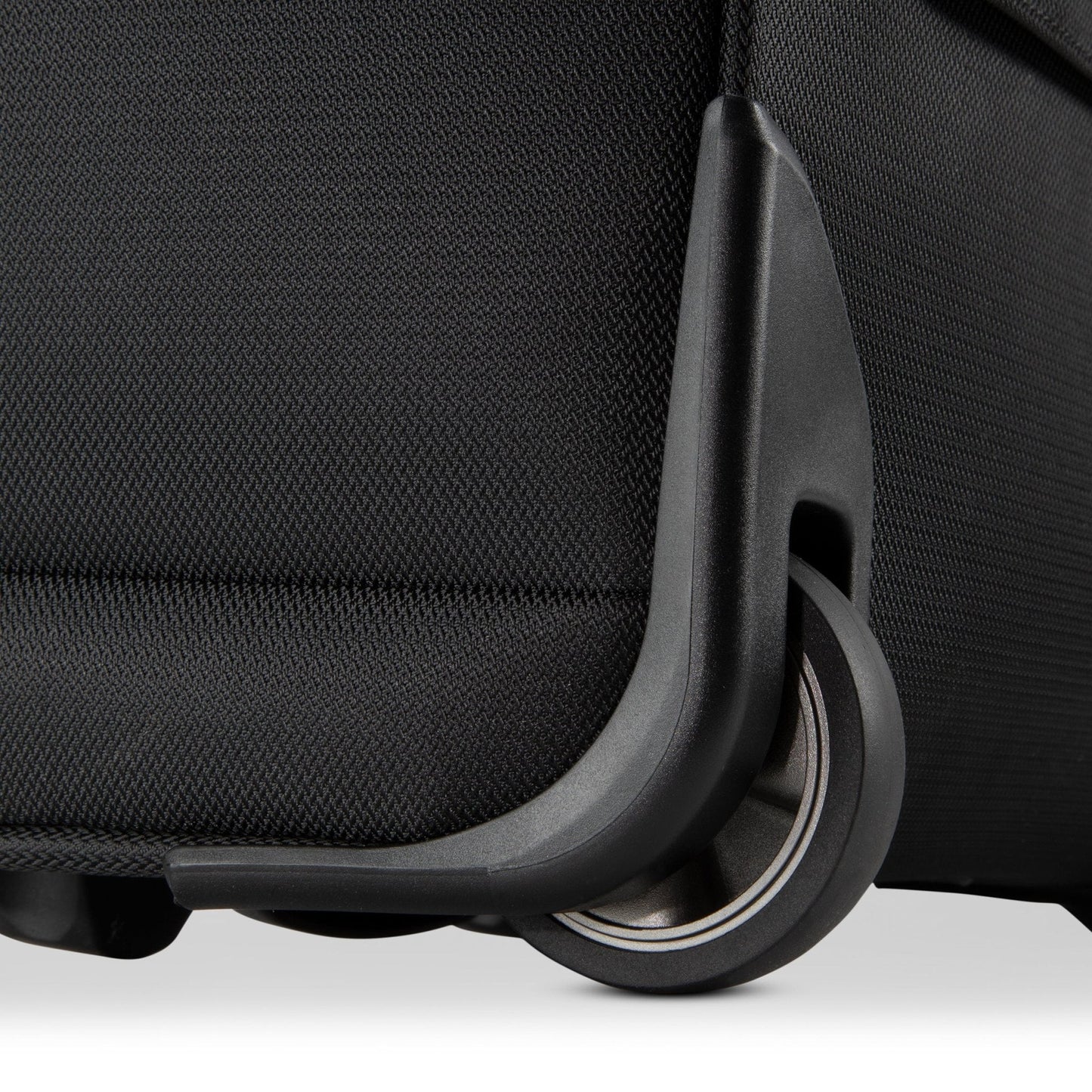Ricardo Beverly Hills Avalon Softside Small Carry-On, 28L - Black