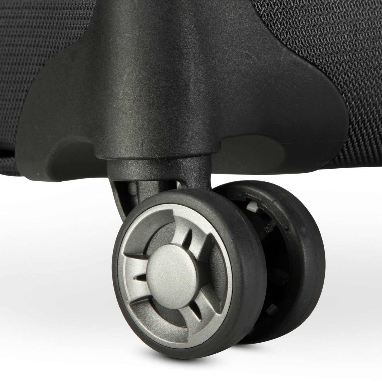 Ricardo Beverly Hills Avalon Softside Medium Check-In Expandable Spinner - Black
