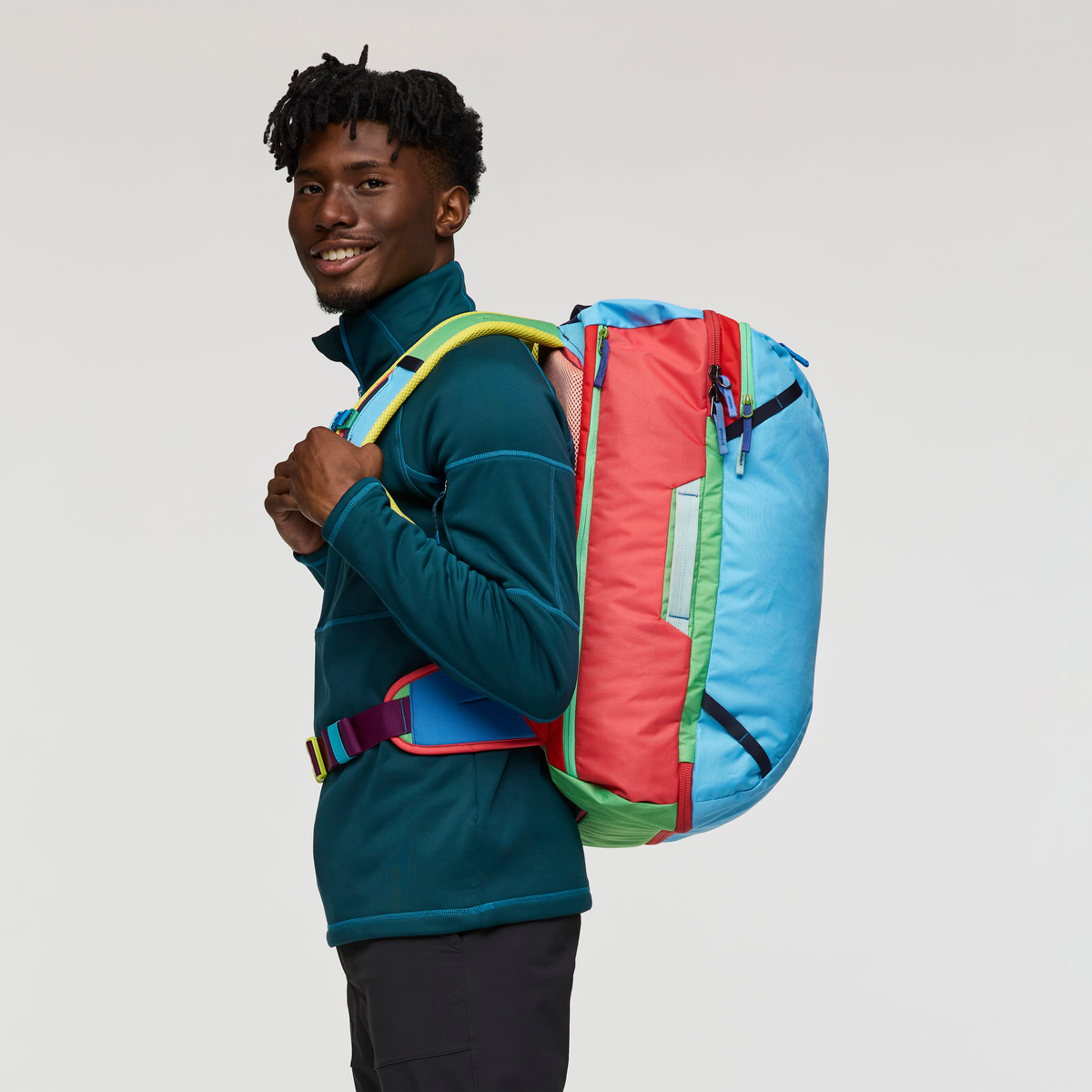 Cotopaxi Allpa 42L Travel Pack - Del Día - Del Día