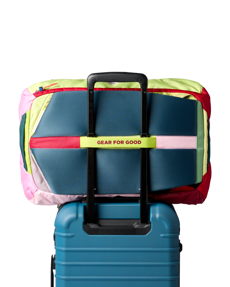 Cotopaxi Allpa 42L Travel Pack - Del Día - Del Día