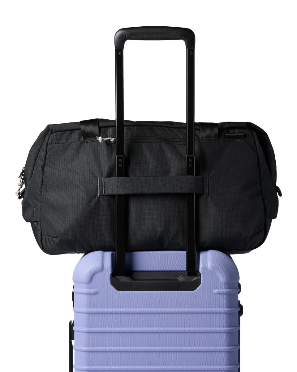 Cotopaxi Classics Viaje 45L Travel Duffel - Cotopaxi Black