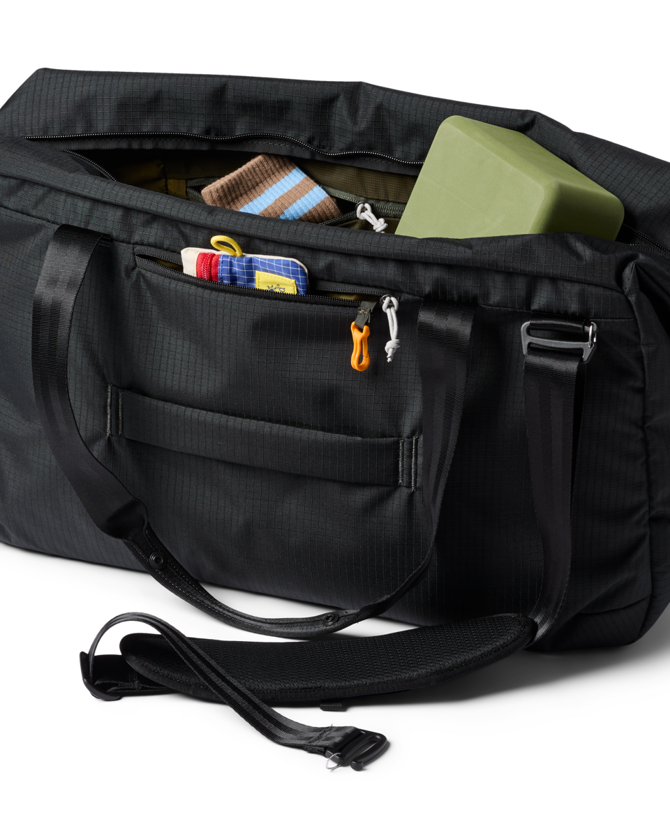 Cotopaxi Classics Viaje 45L Travel Duffel - Cotopaxi Black