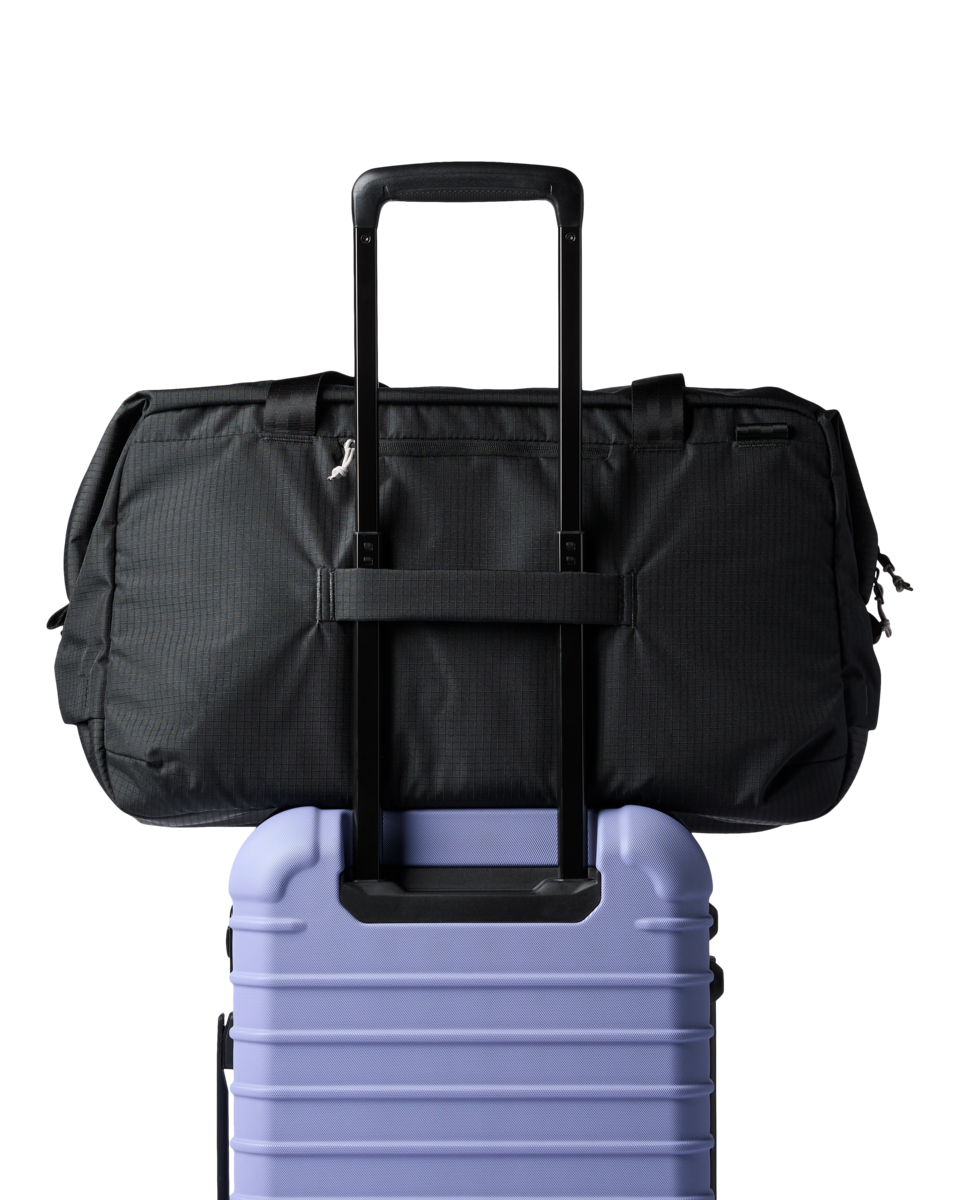 Cotopaxi Classics Viaje 45L Travel Duffel - Cotopaxi Black
