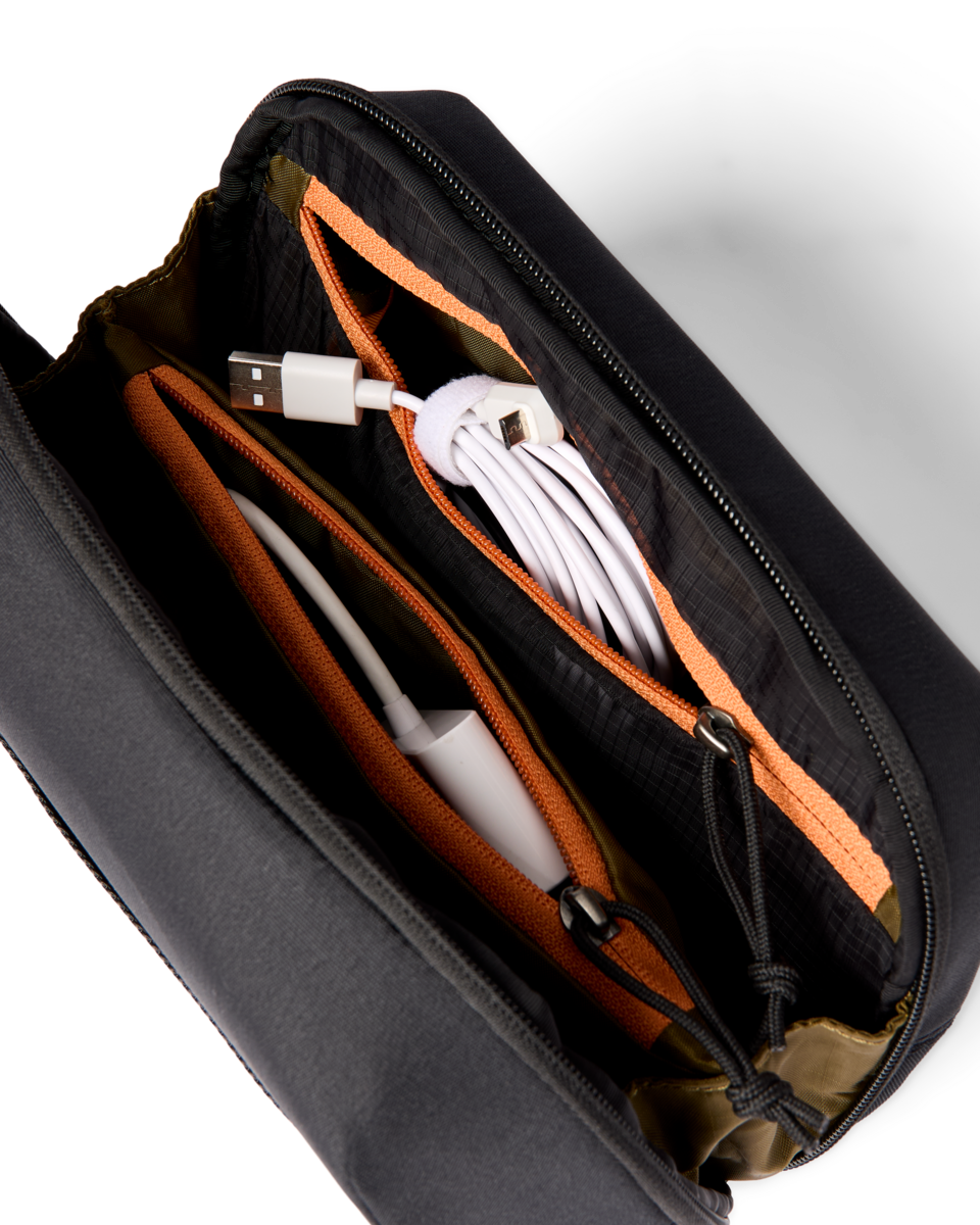Cotopaxi Viaje Tech Organizer - Cada Día - Cotopaxi Black