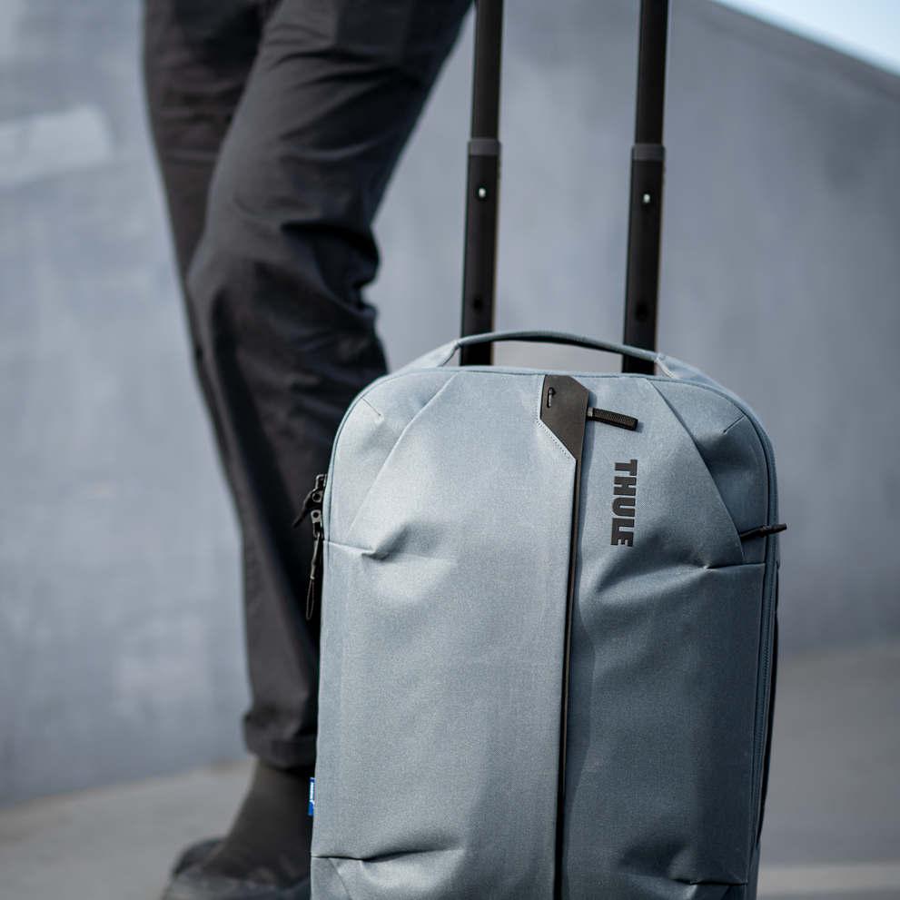 Thule Aion Carry On Spinner - Dark slate