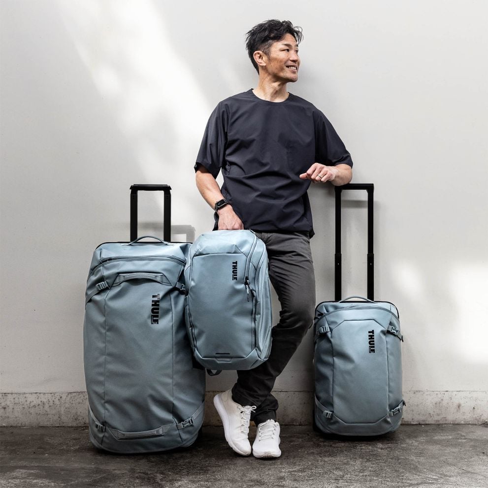 Thule Chasm Wheeled Carry-on Duffel - Pond gray