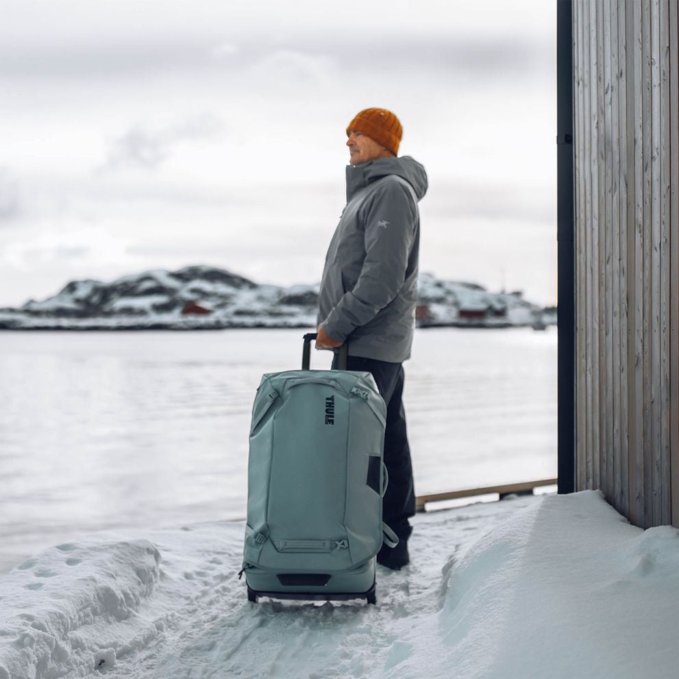 Thule Chasm Wheeled Duffel Suitcase - Pond gray