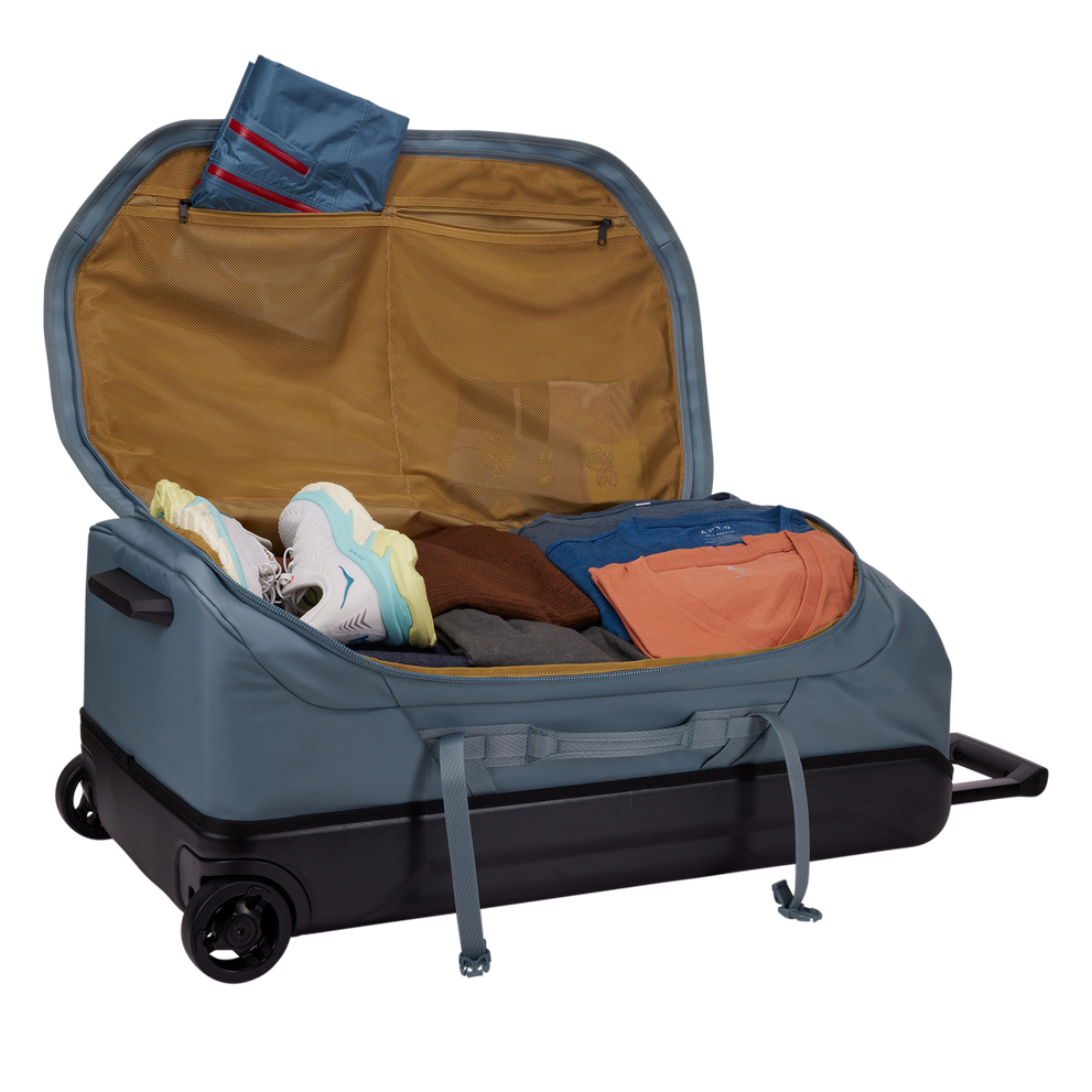 Thule Chasm Wheeled Duffel Suitcase - Pond gray