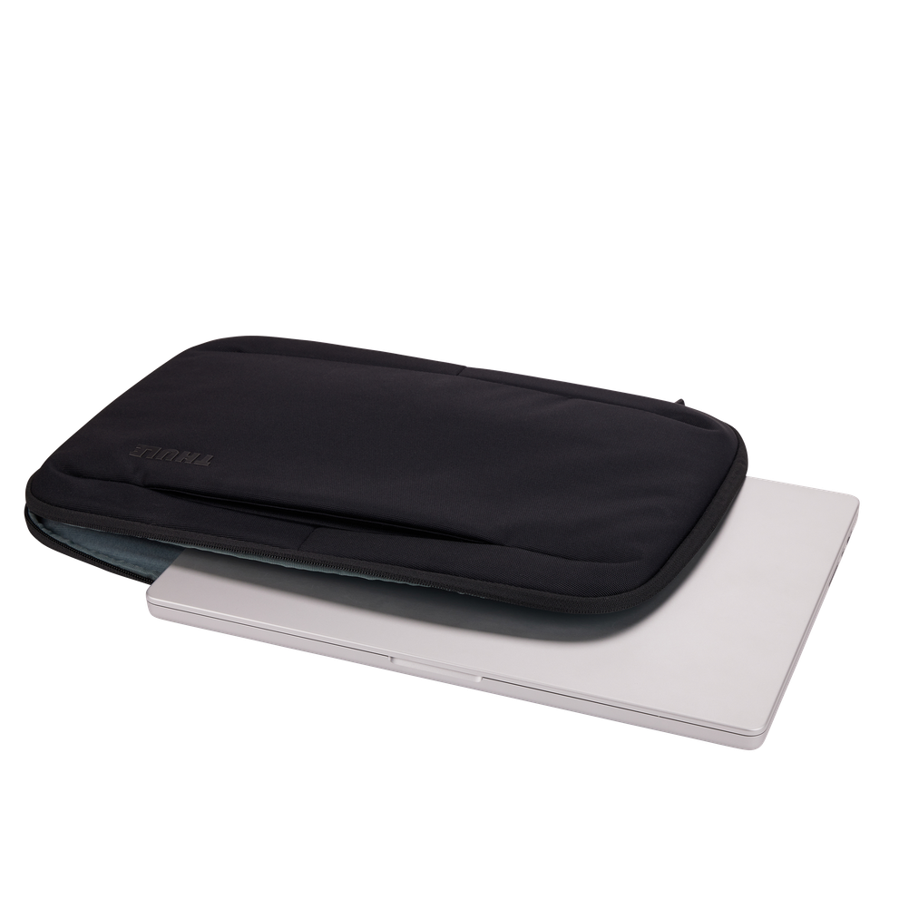 Thule Subterra MacBook Sleeve 16" - Black