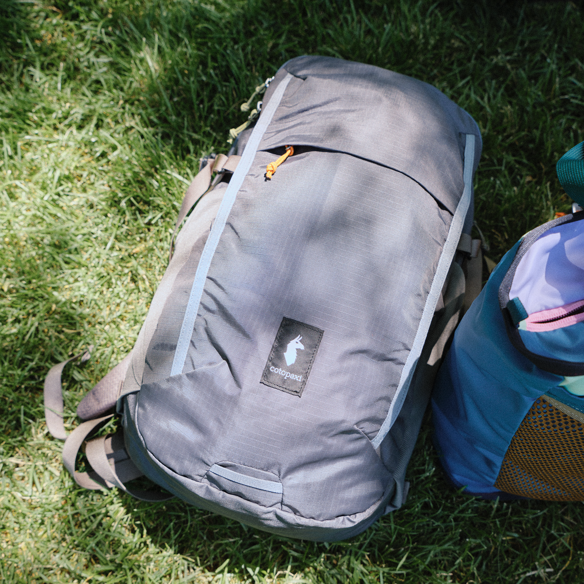 Cotopaxi Mente 32L Daypack - Cada Día - Cinder
