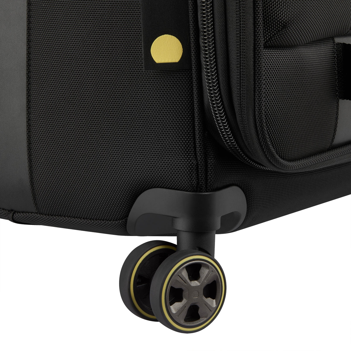 Delsey Wagram - Medium Trunk Expandable Spinner - Black