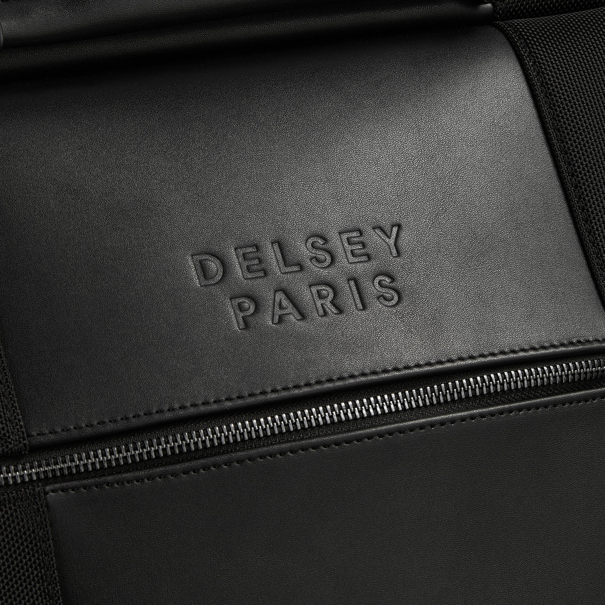 Delsey Wagram - Medium Trunk Expandable Spinner - Black
