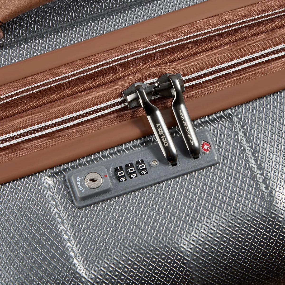 Delsey CARROUSEL - Large Expandable Spinner - Platinum
