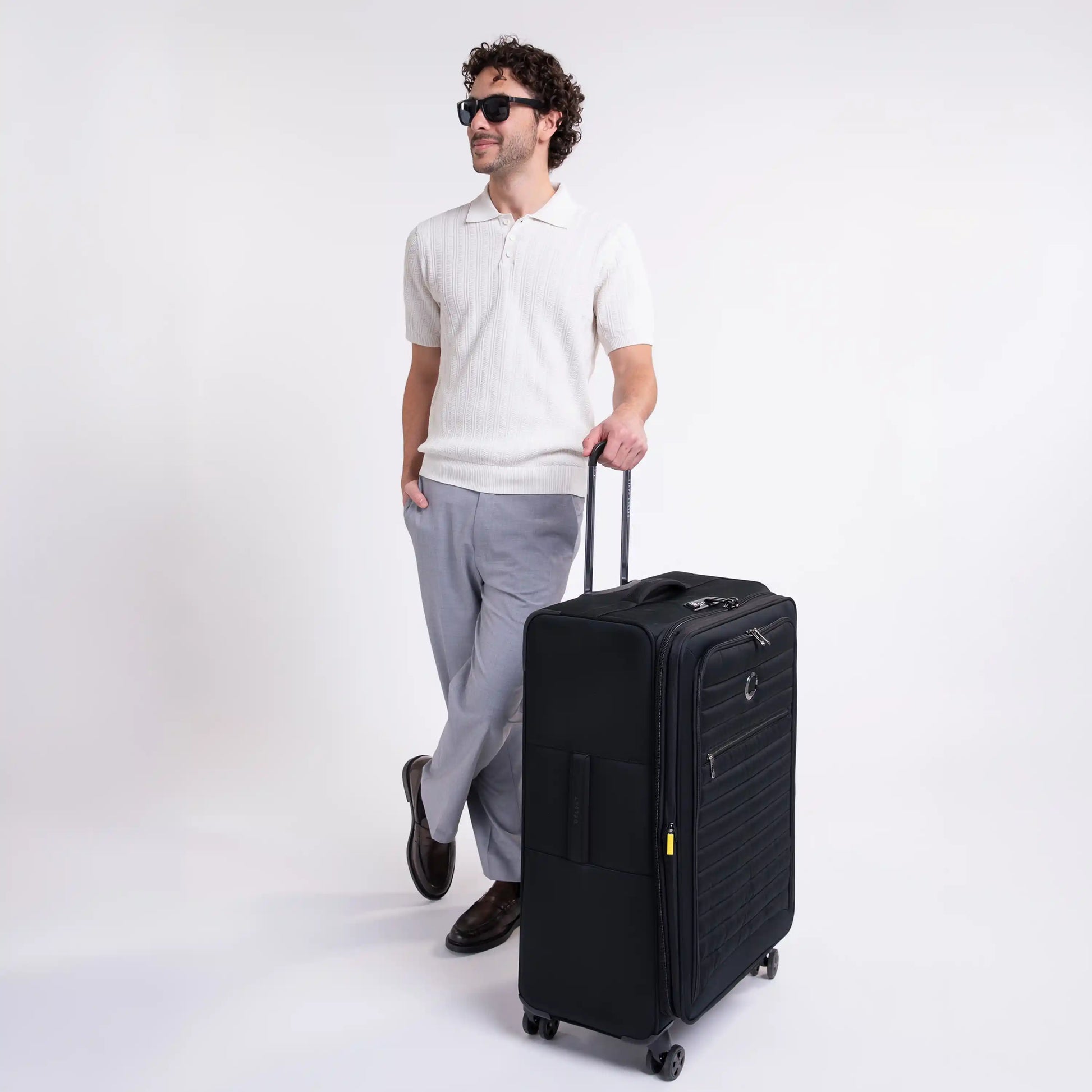 Delsey CRUISE 3.0 - Softside Large Expandable Spinner - Black