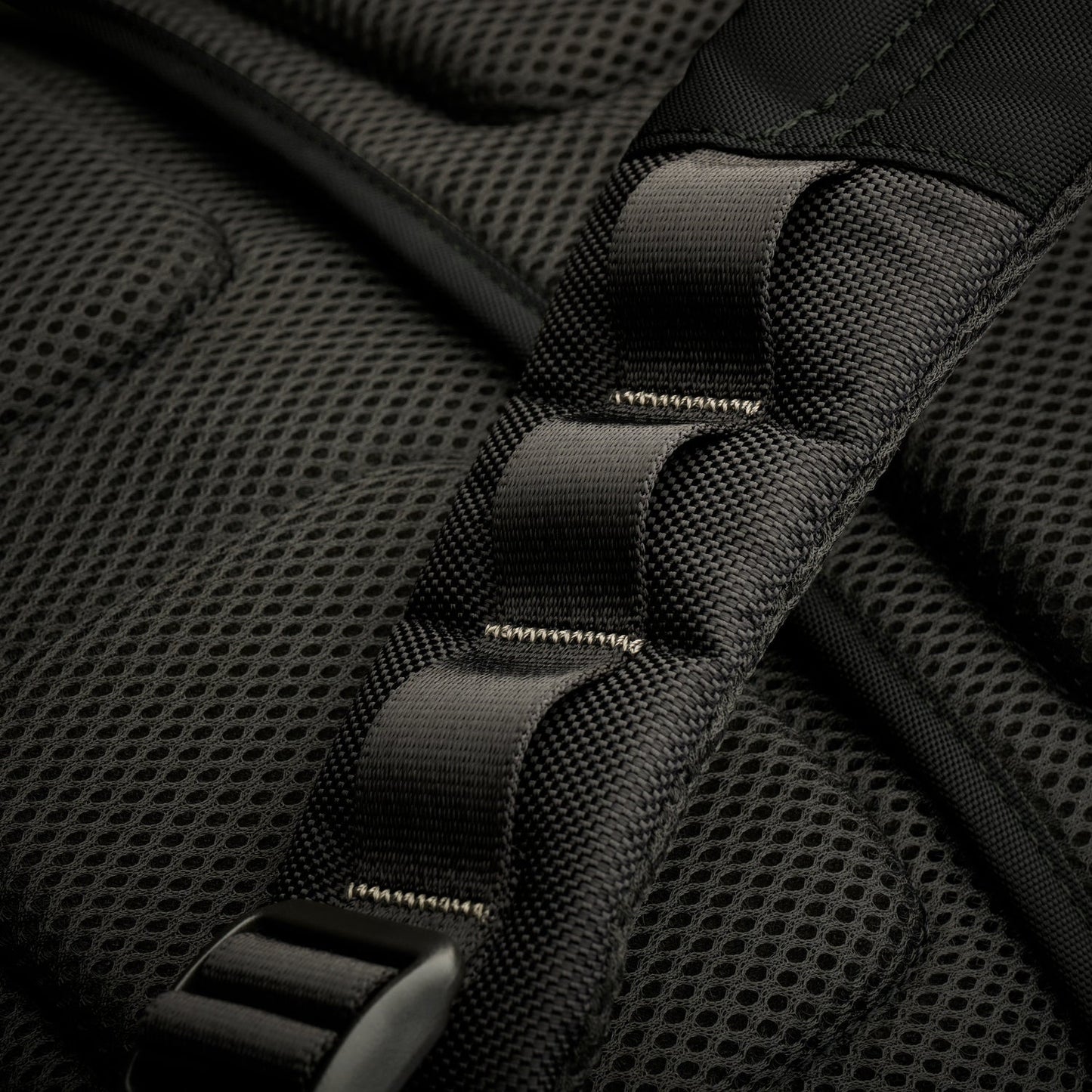 Briggs & Riley HTA Medium Cargo Backpack - Black