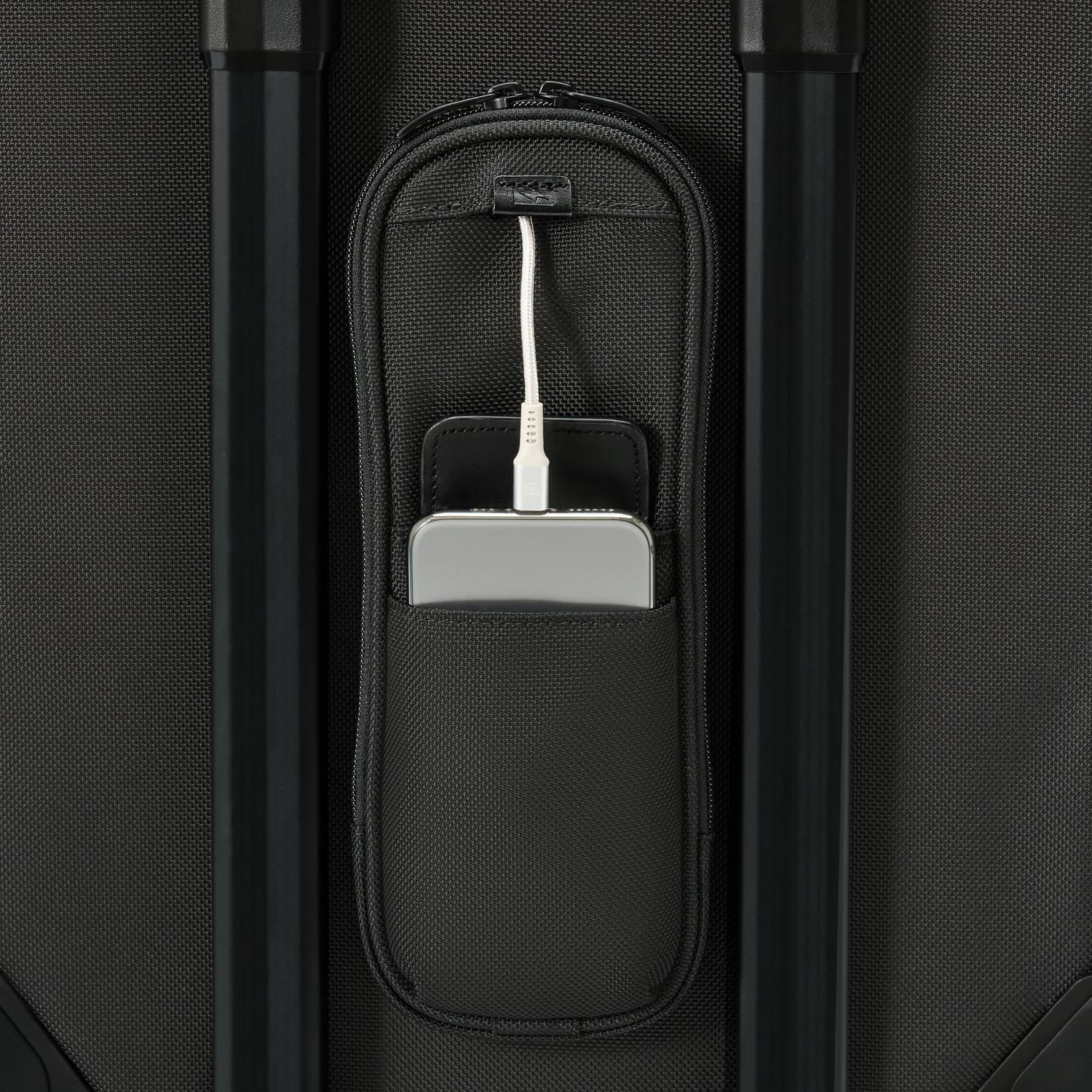 Briggs & Riley Baseline Global 21" Carry-On Expandable Spinner - Black