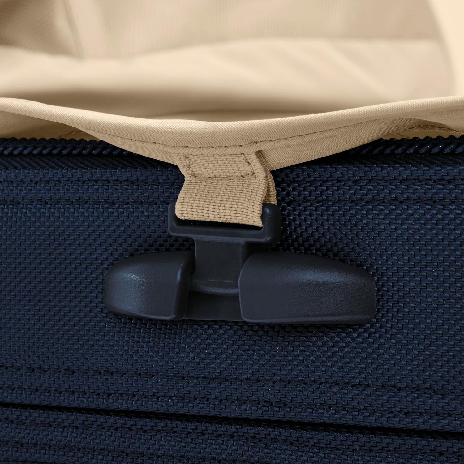 Briggs & Riley Baseline Global 21" Carry-On Expandable Spinner - Navy