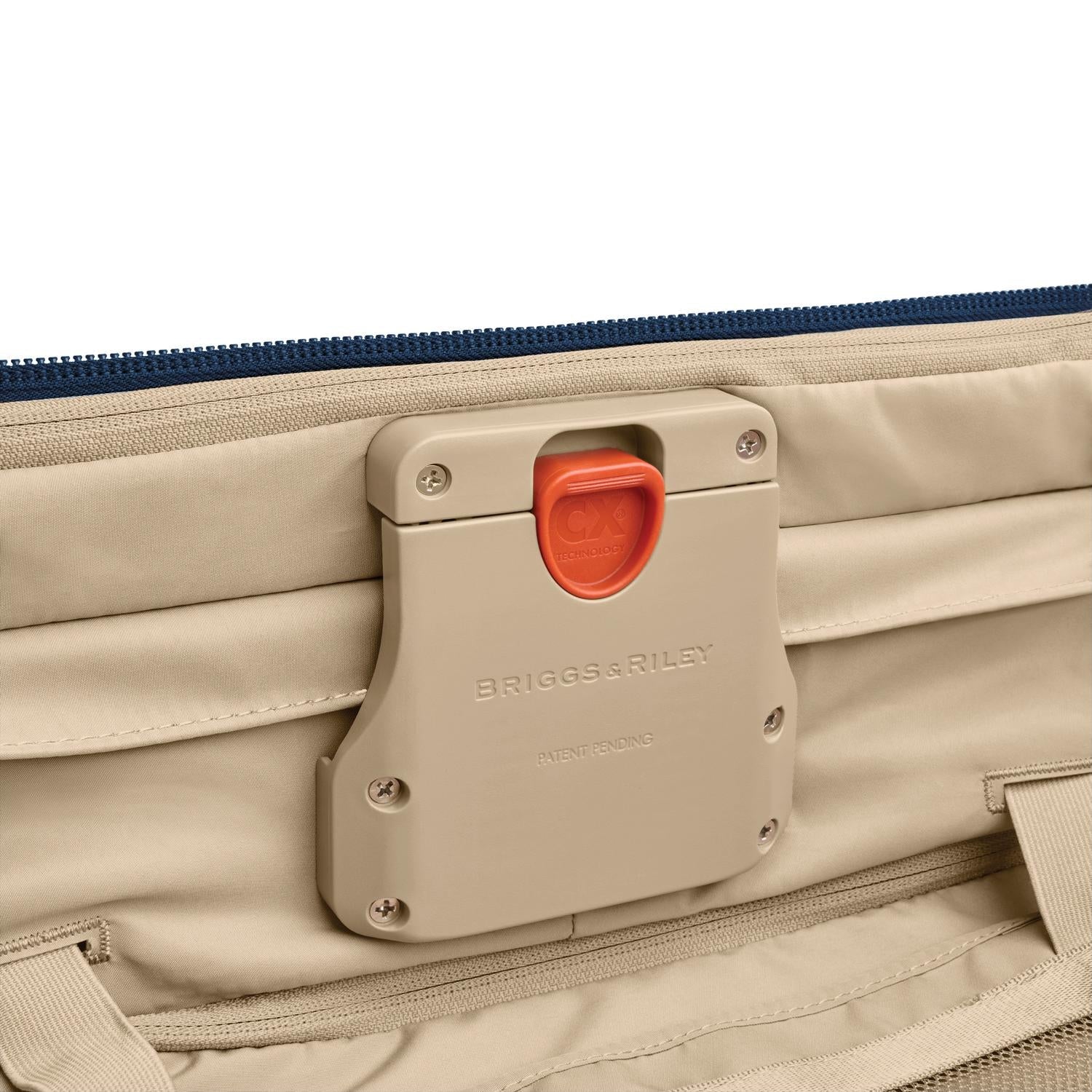 Briggs & Riley Baseline Global 21" Carry-On Expandable Spinner - Navy