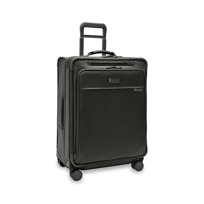 Briggs & Riley Baseline Medium Expandable Spinner - Black