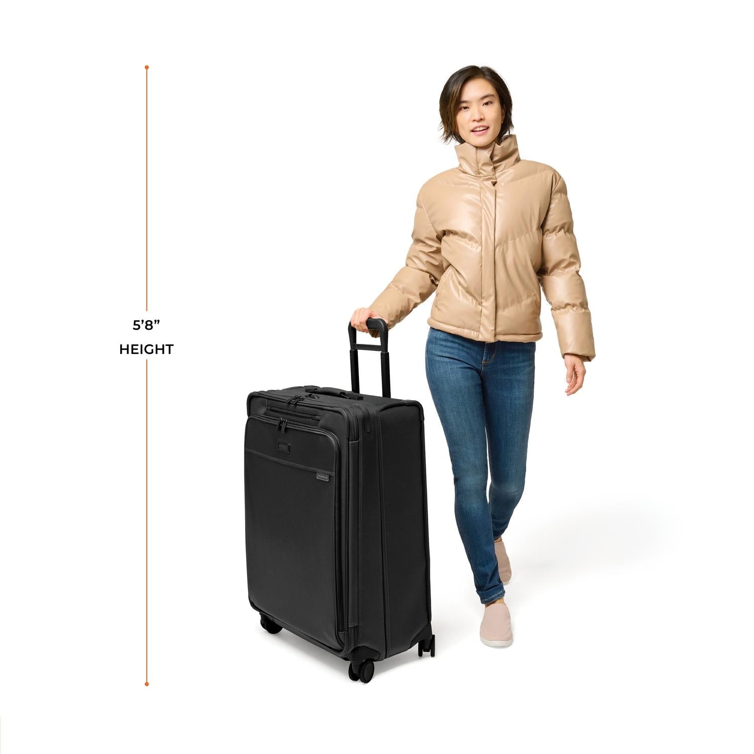 Briggs & Riley Baseline Large Expandable Spinner - Black