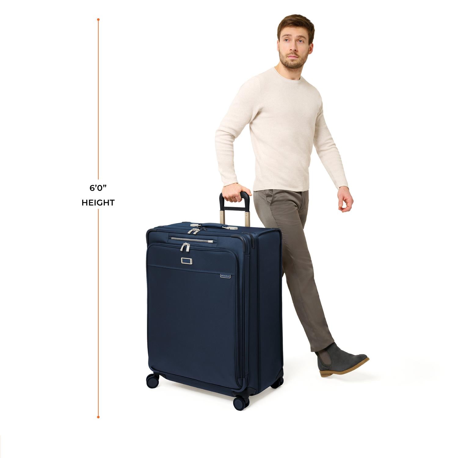 Briggs & Riley Baseline Extra Large Expandable Spinner - Navy