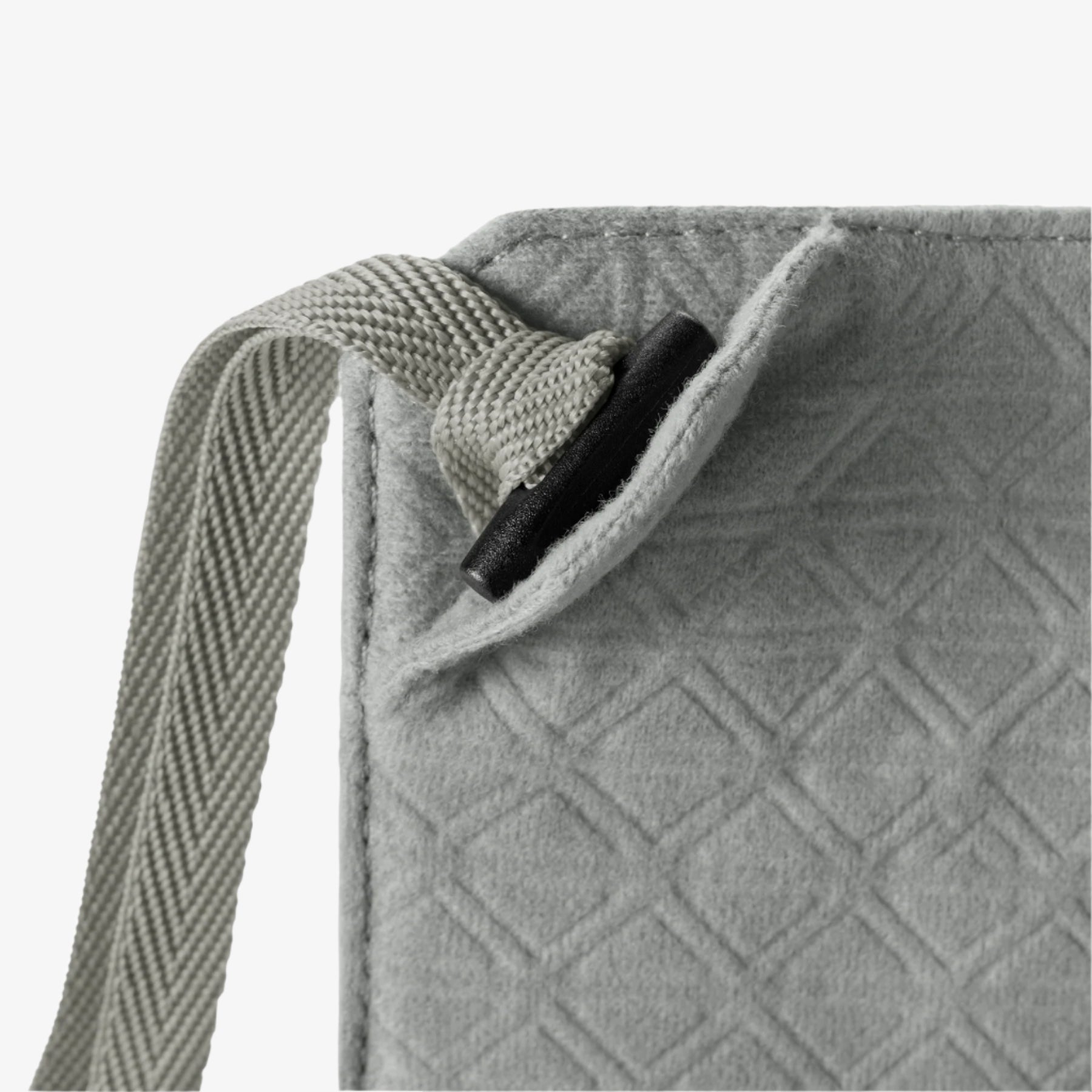 Eagle Creek Undercover RFID Neck Wallet - Storm Grey