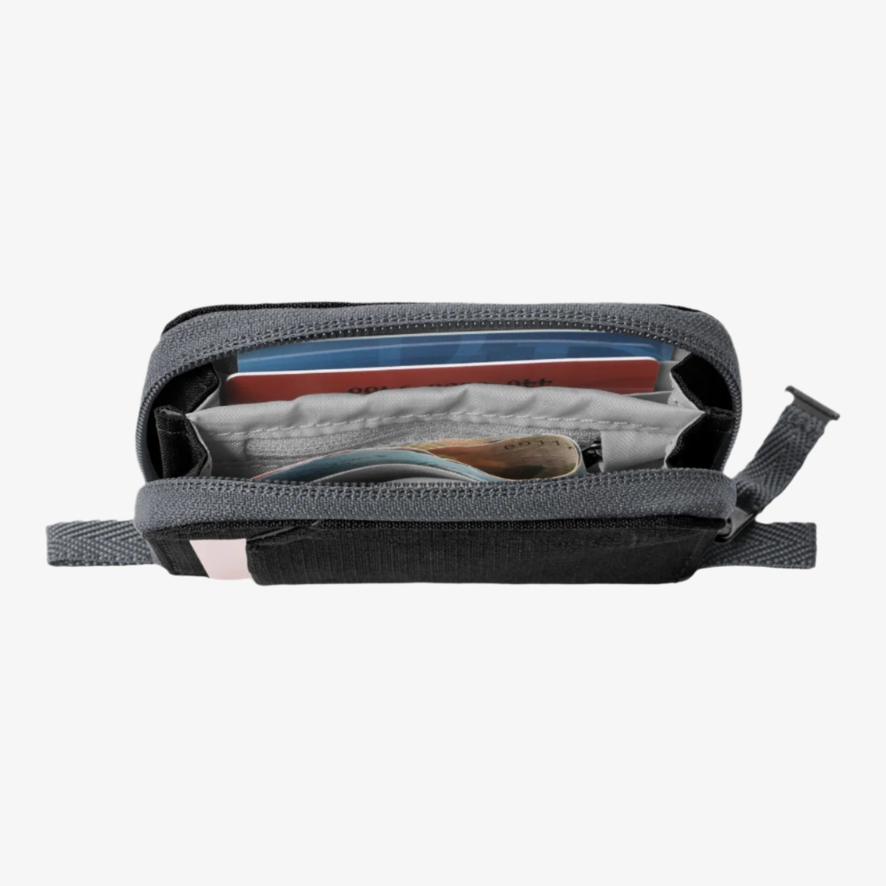 Eagle Creek Stash RFID Zip Wallet - Black