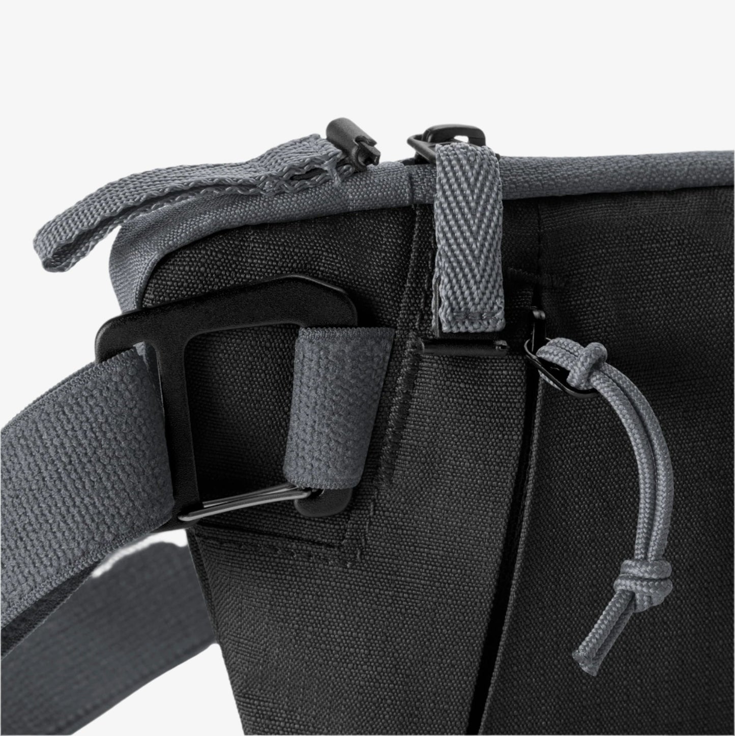 Eagle Creek Stash RFID Crossbody Bag - Black