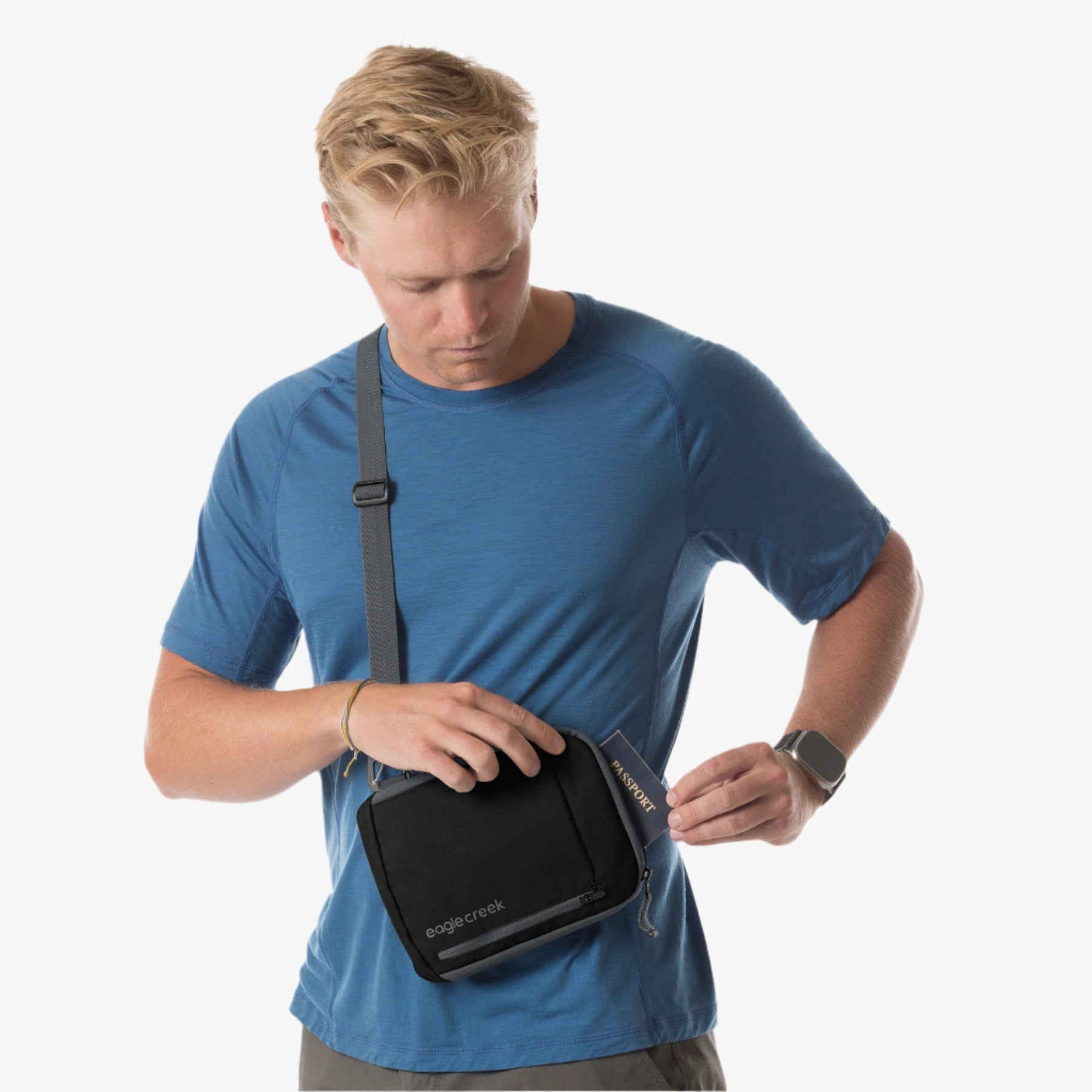 Eagle Creek Stash RFID Crossbody Bag - Black