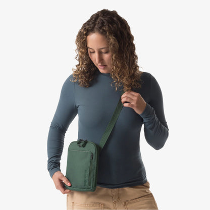 Eagle Creek Stash RFID Crossbody Bag - Grass Green