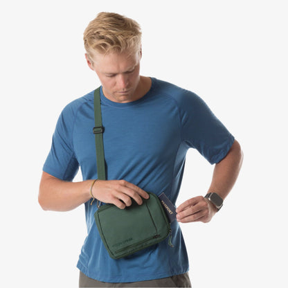 Eagle Creek Stash RFID Crossbody Bag - Grass Green