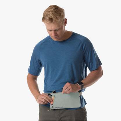 Eagle Creek Stash RFID Sling Bag - Storm Grey