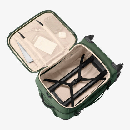 Eagle Creek Gear Warrior XE 4-Wheel 21.75" Carry-On Luggage - Jungle Green