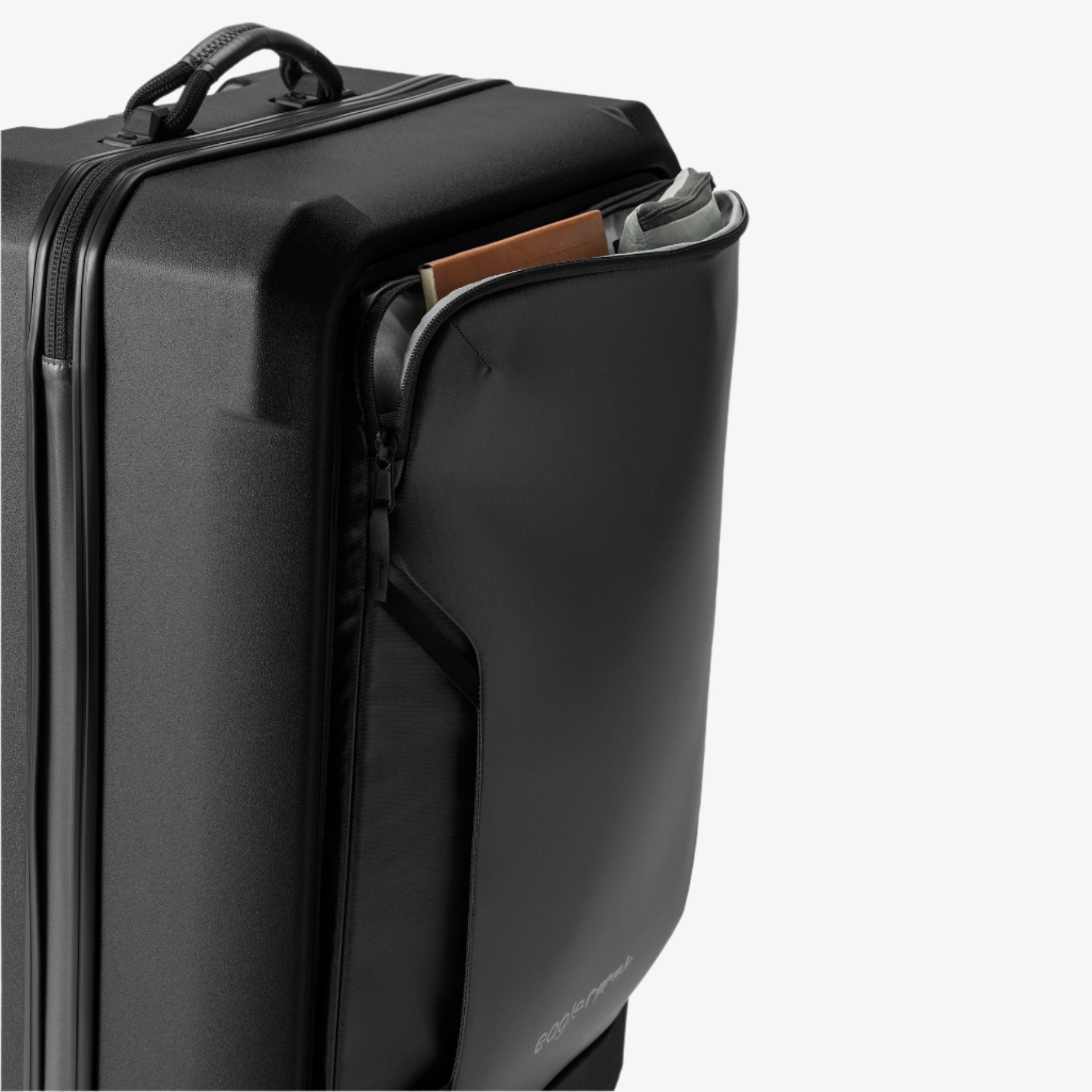 Eagle Creek Tarmac 29" Luggage - Black