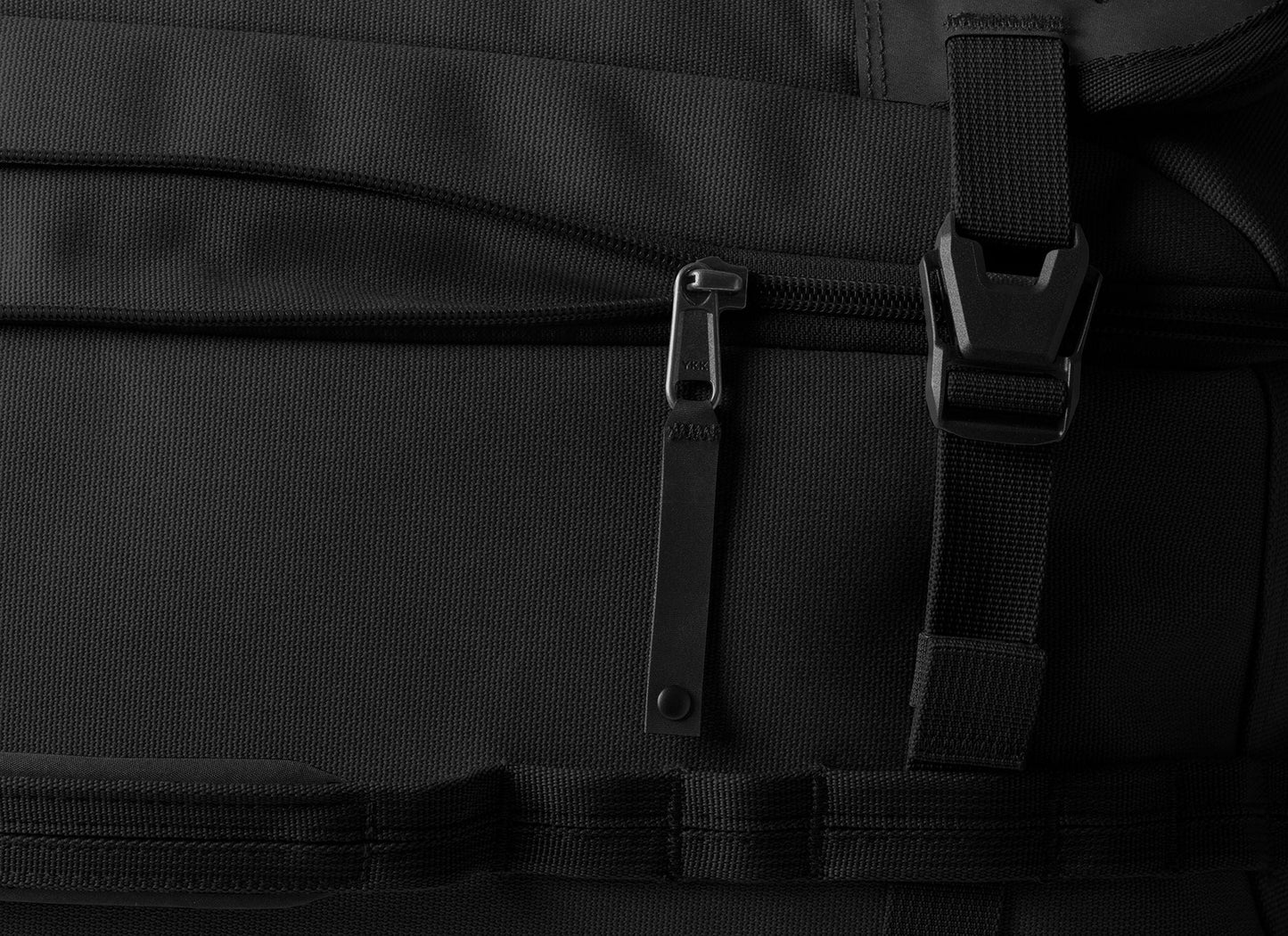Eagle Creek Gear Warrior XE 4-Wheel Large Carry-On Luggage - Black
