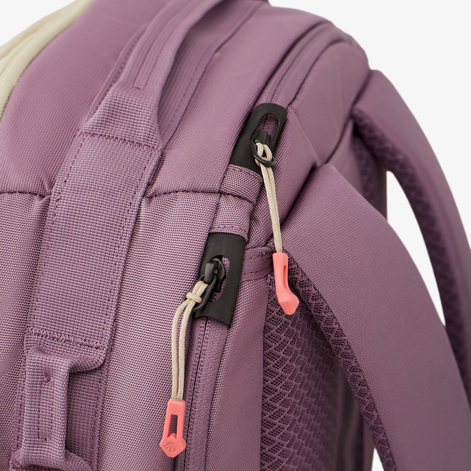 Eagle Creek Tour Lite Travel Pack 28L - Desert Violet