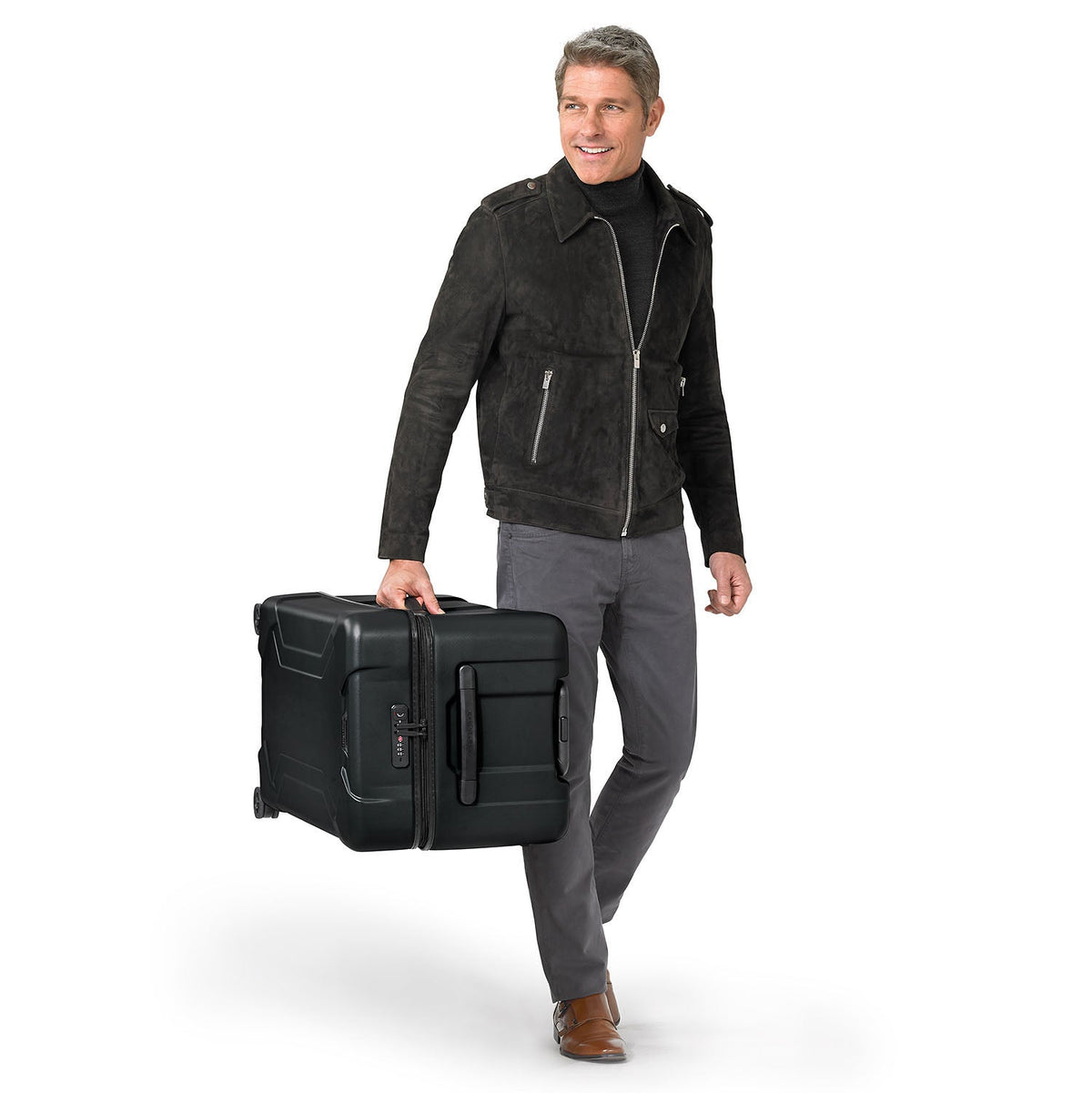 Briggs & Riley Torq Extra Large Trunk Spinner - Stealth