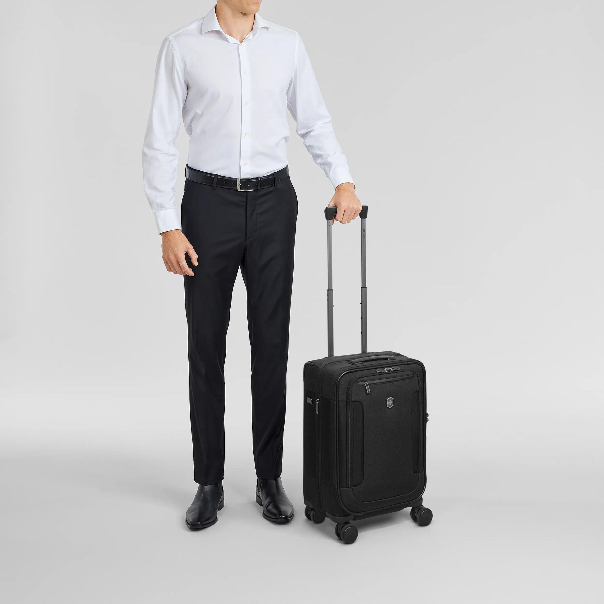 Victorinox Werks Traveler 7.0 Frequent Flyer Carry-On - Black