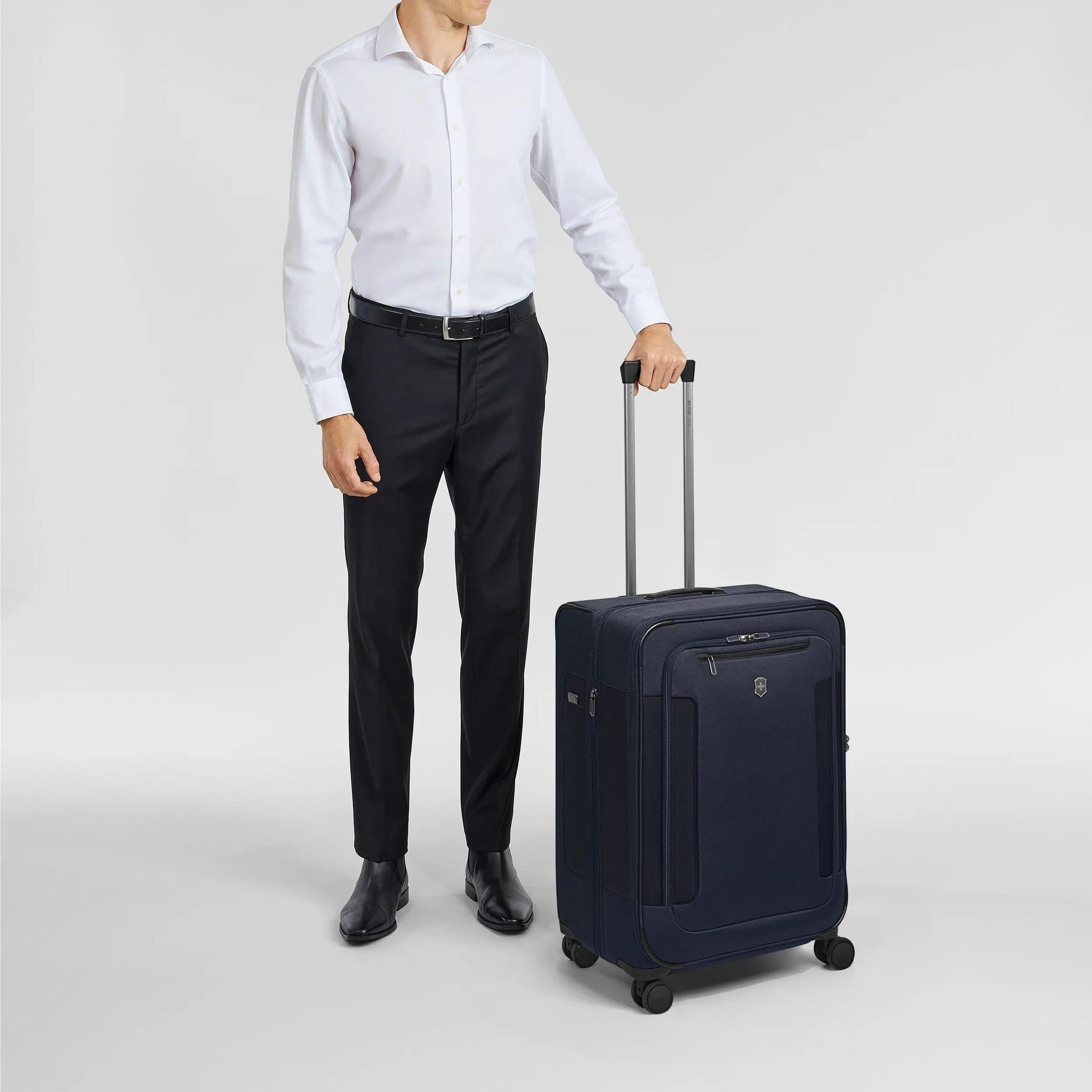 Victorinox Werks Traveler 7.0 Medium Case - Blue