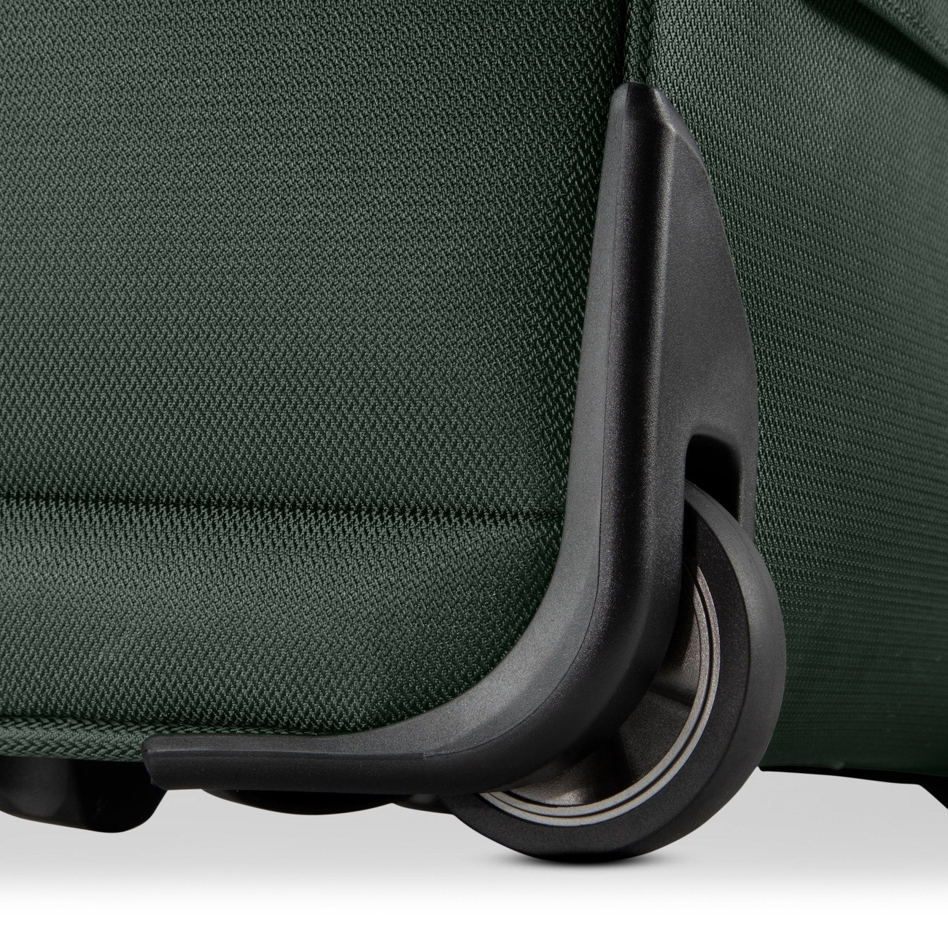 Ricardo Beverly Hills Avalon Softside Small Carry-On, 28L - Juniper Green