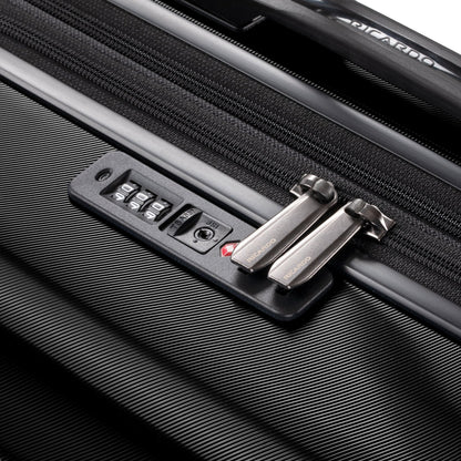 Ricardo Beverly Hills Brentwood Hardside Medium Check-In Expandable Spinner - Onyx