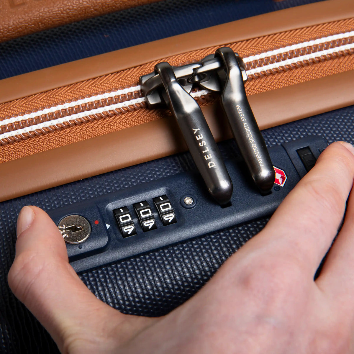 Delsey CHATELET AIR 2.0 - Carry-On Plus Spinner - Navy