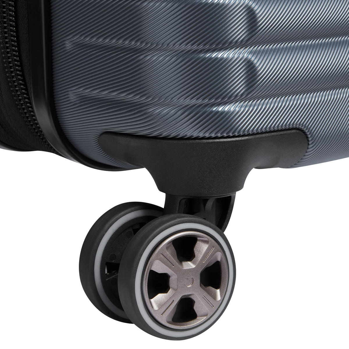 Delsey Cruise 3.0 - Carry-On Plus Expandable Spinner - Graphite