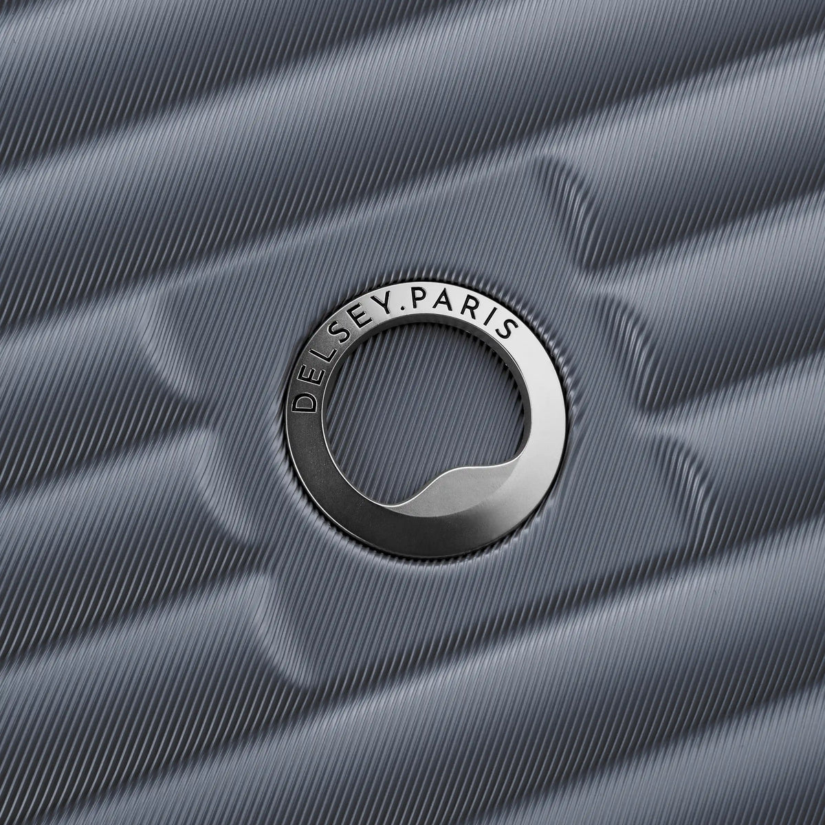 Delsey Cruise 3.0 - Medium Expandable Spinner - Graphite