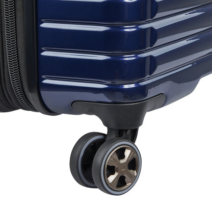 Delsey Cruise 3.0 - Medium Expandable Spinner - Deep Sea Navy
