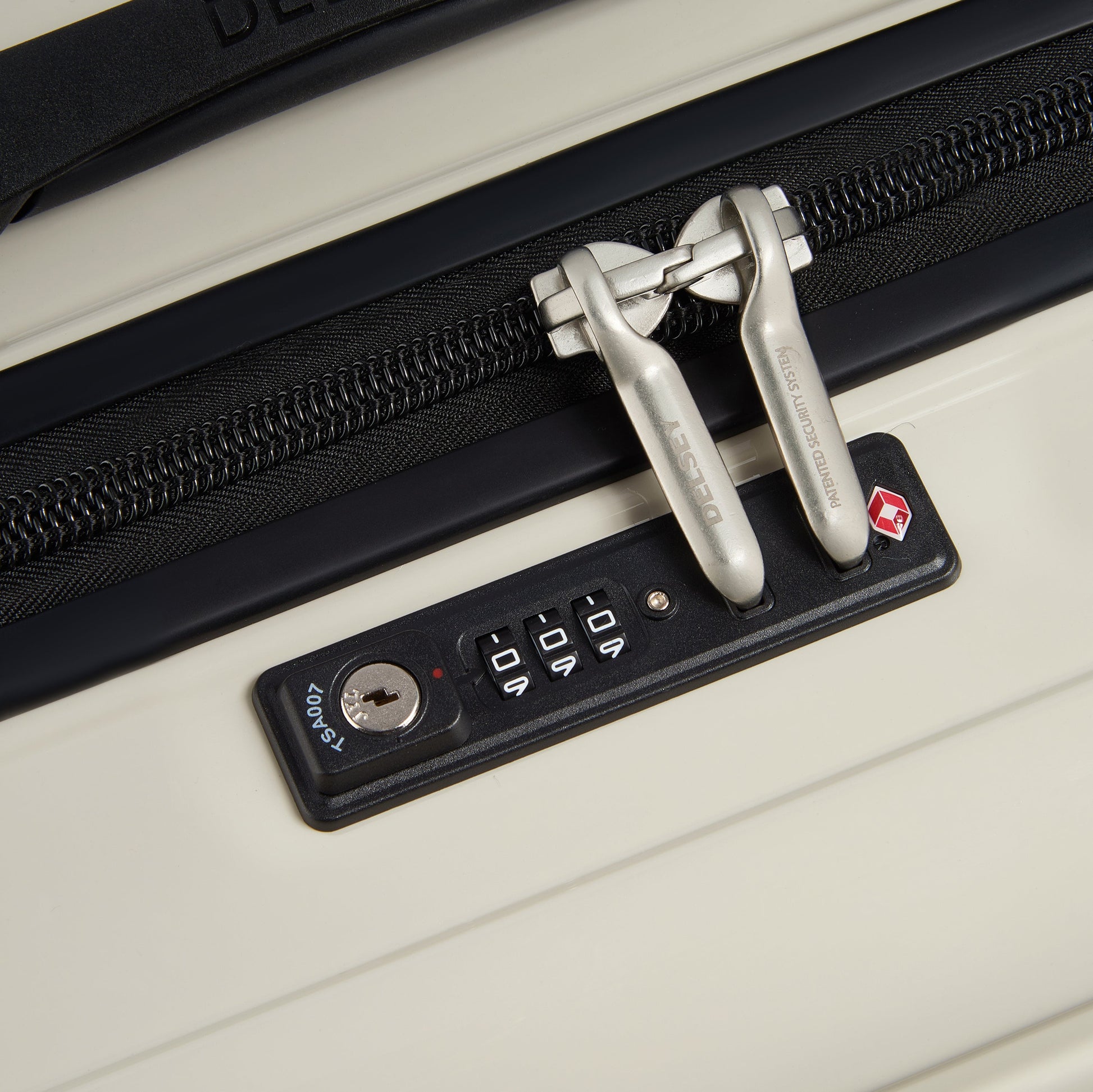 Delsey SHADOW 5.0 - L Trunk (74.5cm) - Ivory