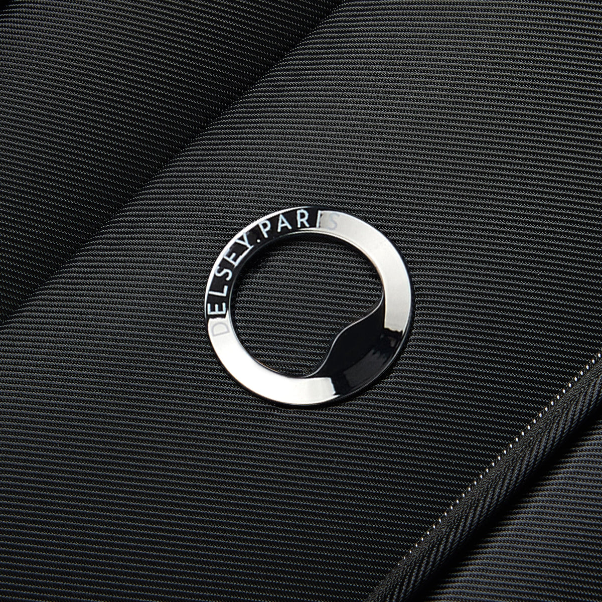 Delsey SKY MAX 2.0 - Large Expandable Spinner - Black